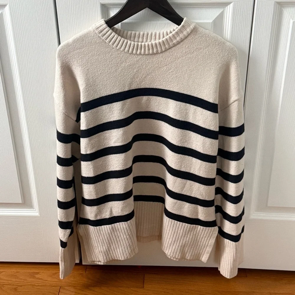 Zara Cream and Navy Striped Crewneck Sweater - Picture 2 of 4